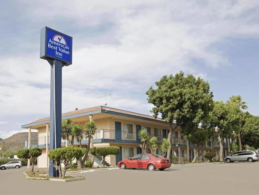 Americas Best Value Inn Thousand Oaks Luaran gambar